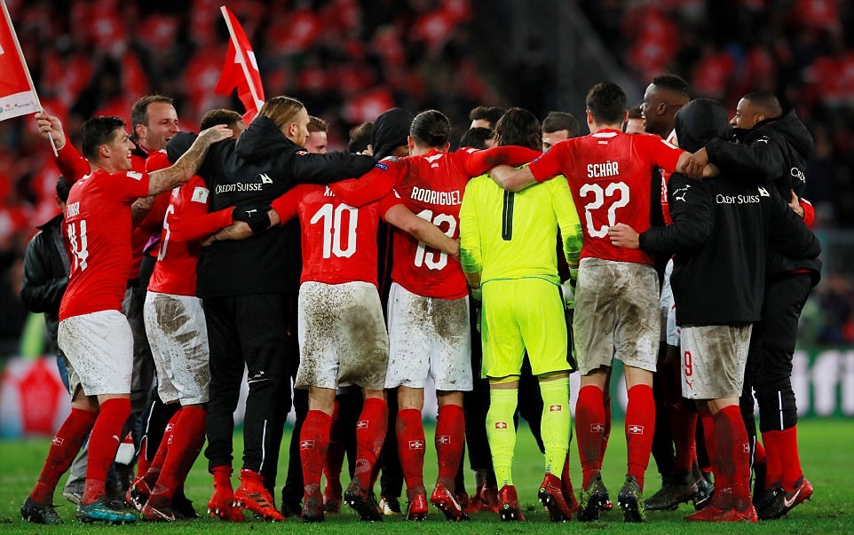 Thụy Sỹ và Croatia đoạt vé dự World Cup 2018 ảnh 1